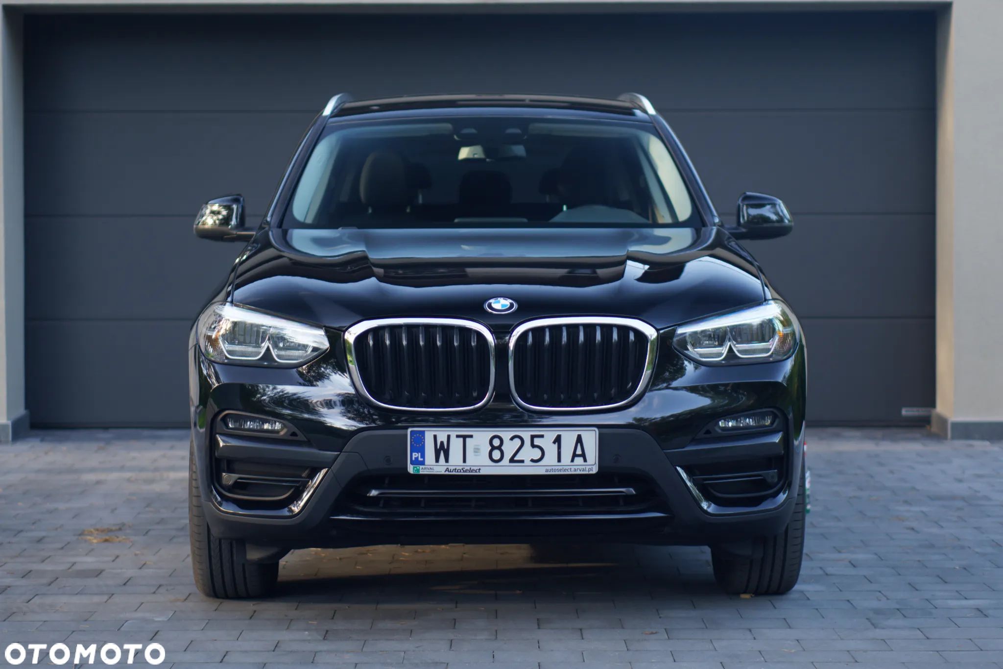 BMW X3 xDrive20i Advantage - 1