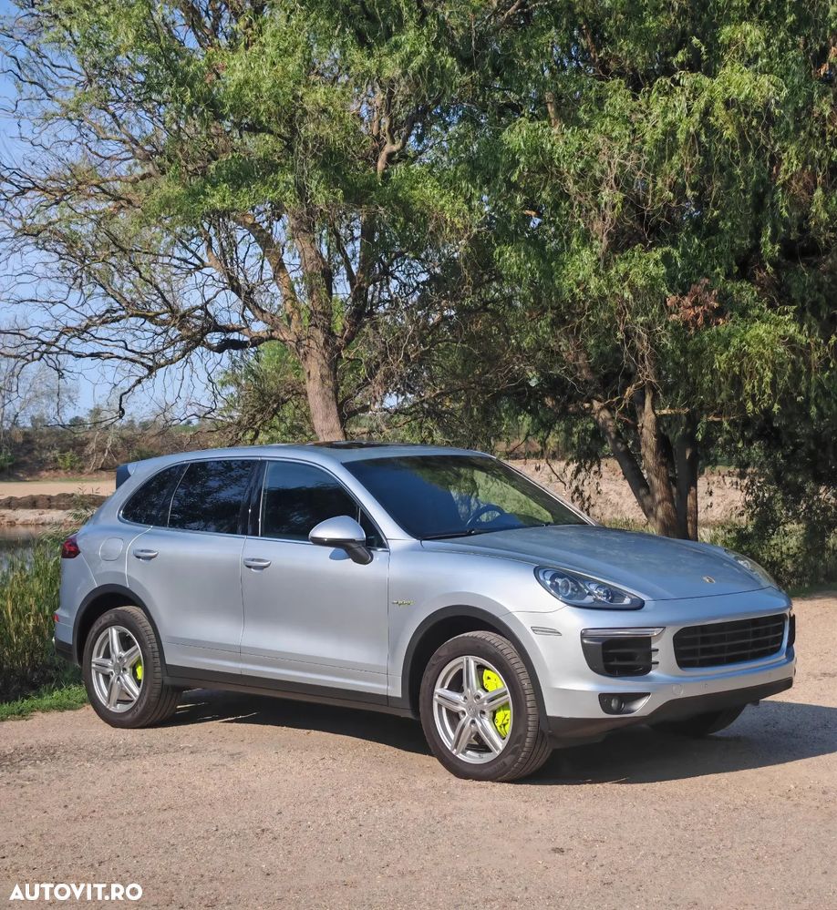 Porsche Cayenne - 15