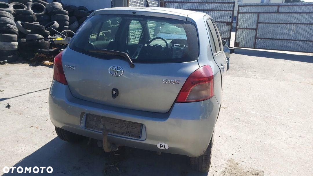 TOYOTA YARIS II 1,4 D4D ROZRUSZNIK - 4