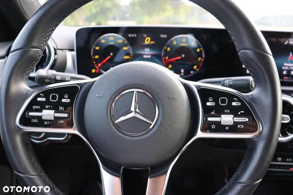 Mercedes-Benz Klasa A - 25