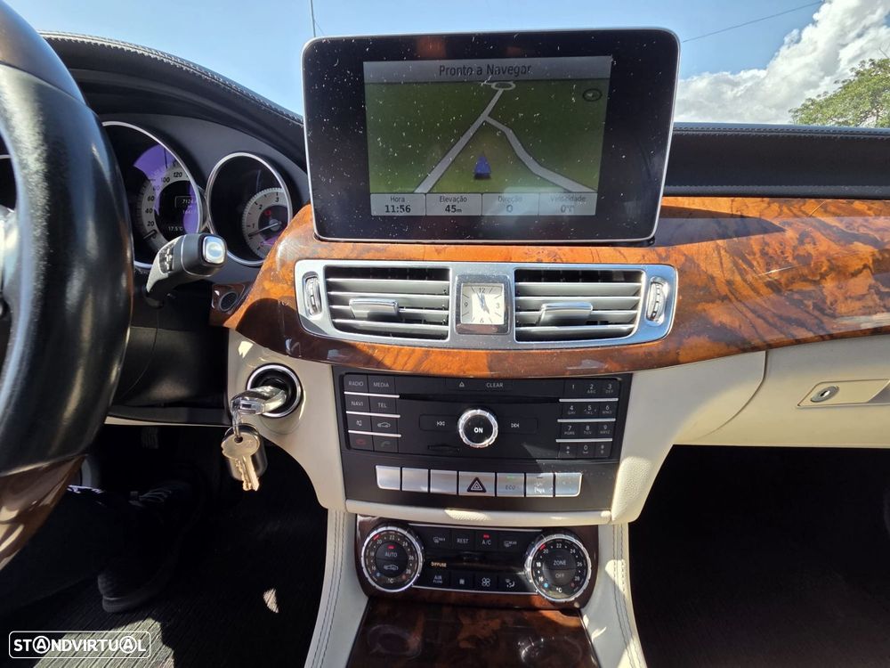 Mercedes-Benz CLS 350 d 4-Matic - 15