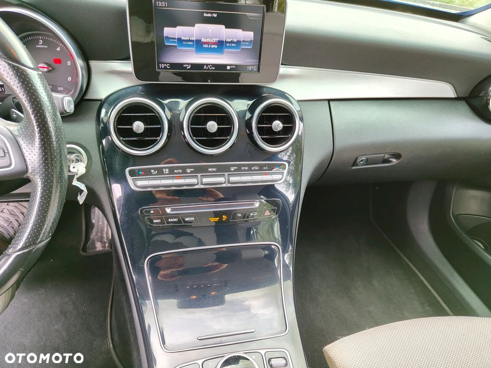 Mercedes-Benz Klasa C - 23