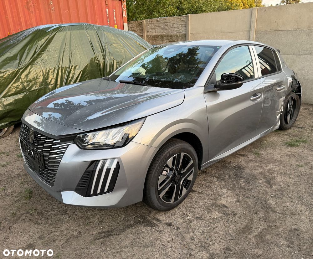 Peugeot 208 - 4