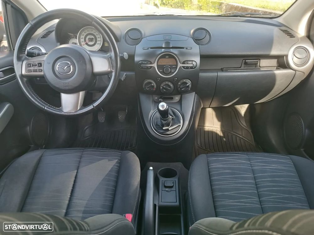Mazda 2 1.3 MZR Comfort - 13