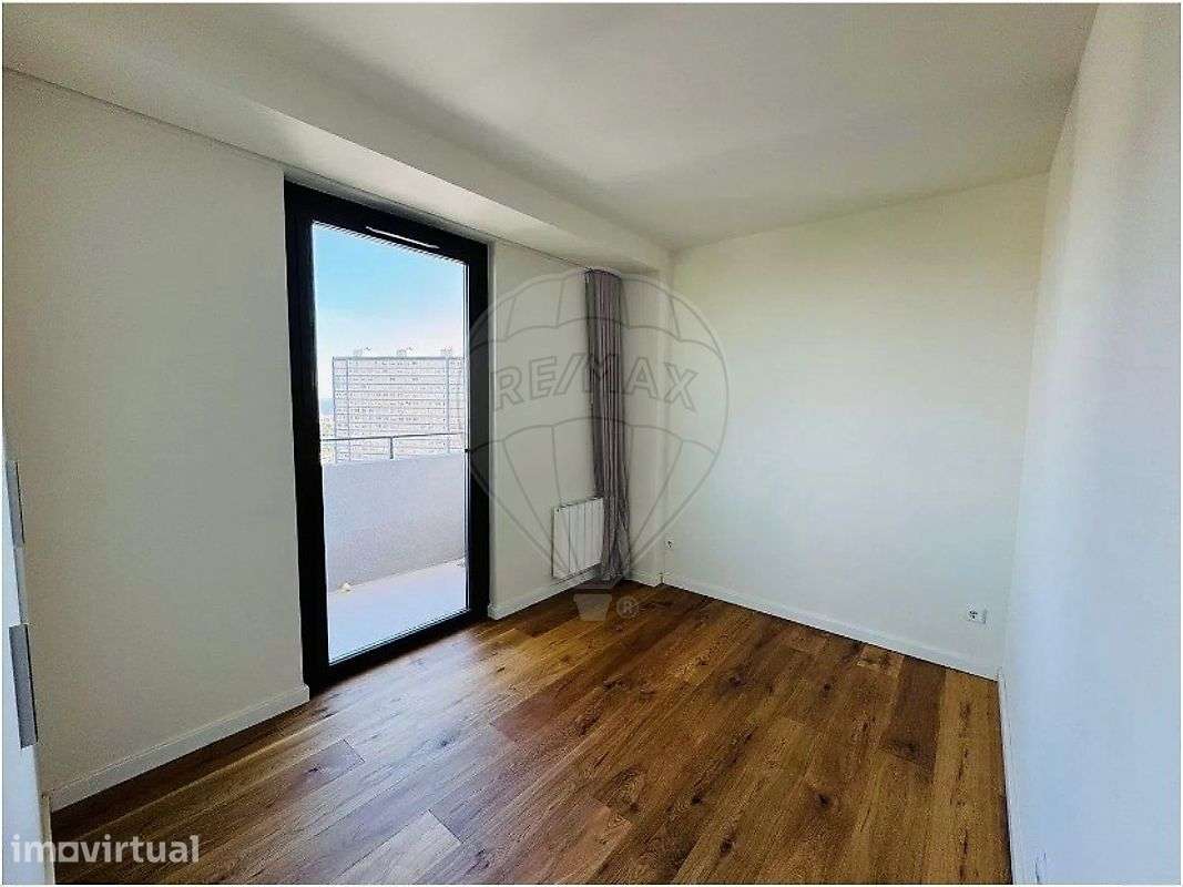 Apartamento T2 para arrendamento - Grande imagem: 4/10