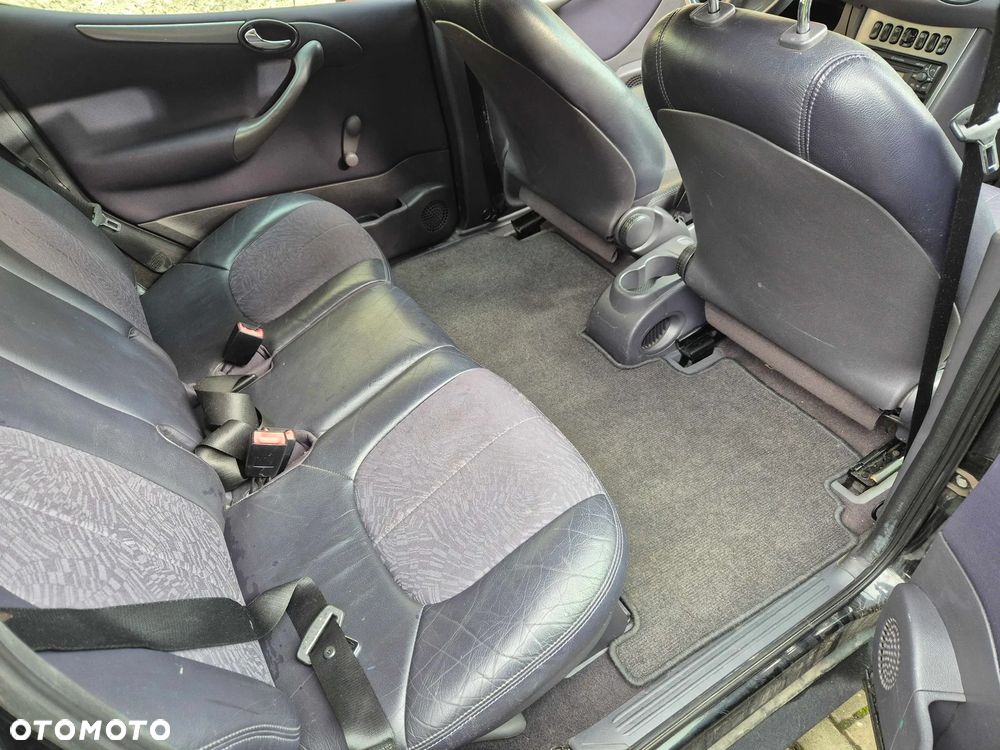 Mercedes-Benz Klasa A 170 CDI L Avantgarde - 11