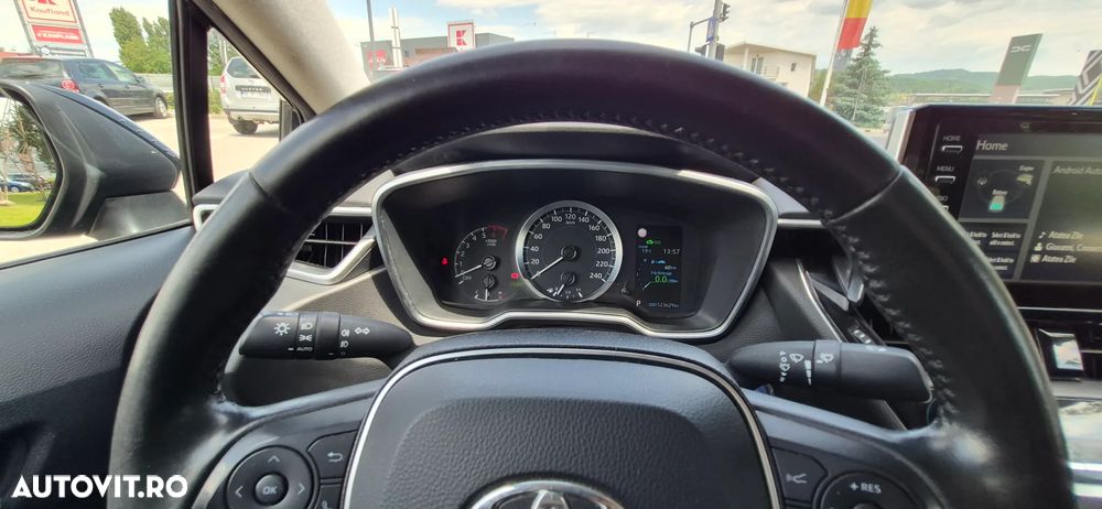 Toyota Corolla 1.8 Business Edition - 14