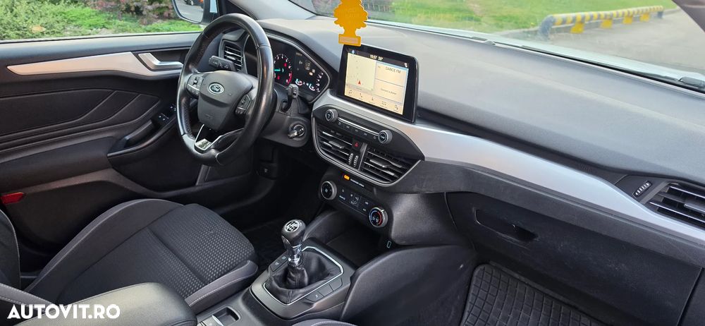 Ford Focus 1.0 EcoBoost Start Stop Titanium - 5