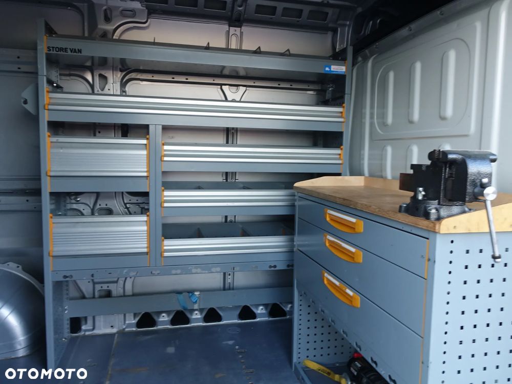 Peugeot Boxer 3-osobowy L2H2 RAMPA ZAŁADOWCZA | ZABUDOWA WARSZTATOWA - 15