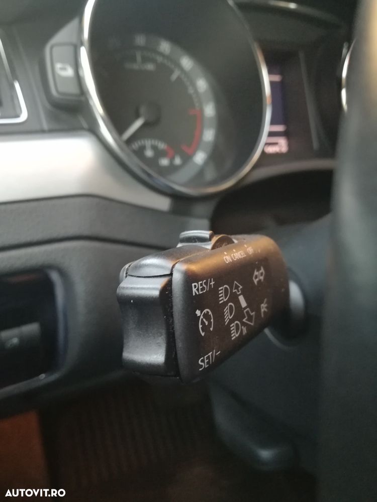 Skoda Superb 2.0 TDI Elegance - 7