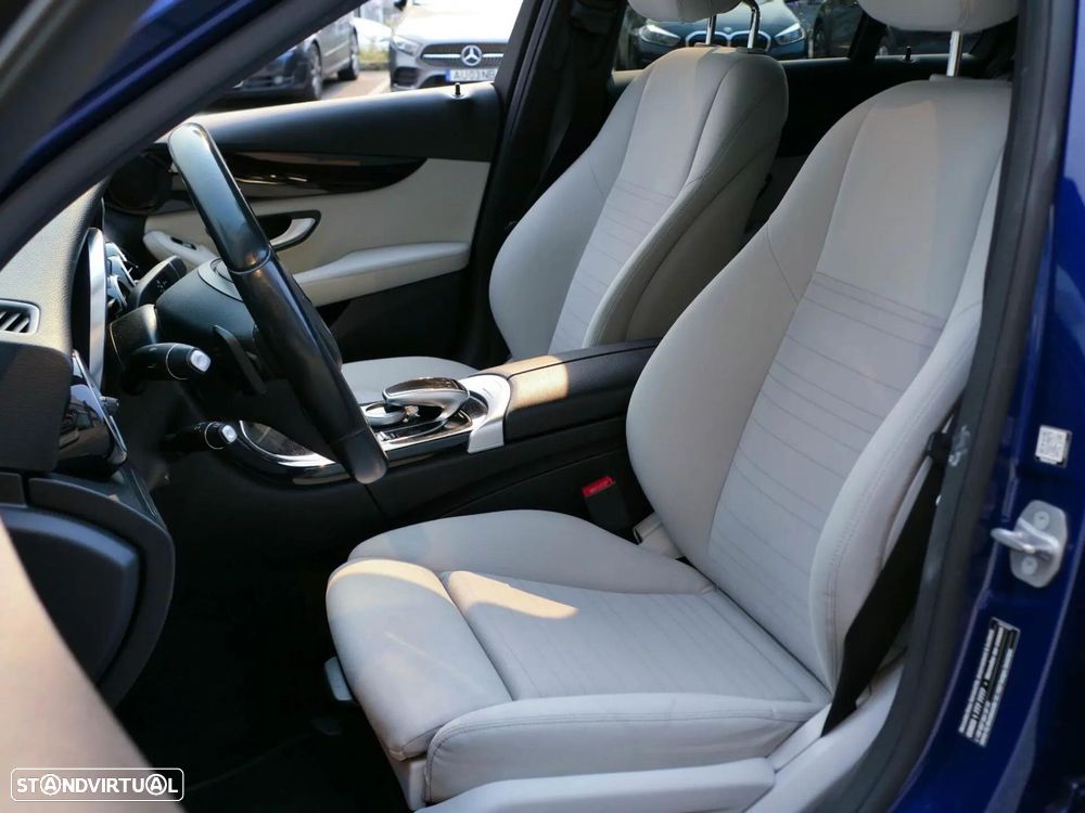 Mercedes-Benz C 300 h Avantgarde+ - 26