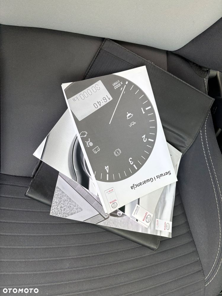 Toyota Yaris 1.5 Dynamic CVT - 14