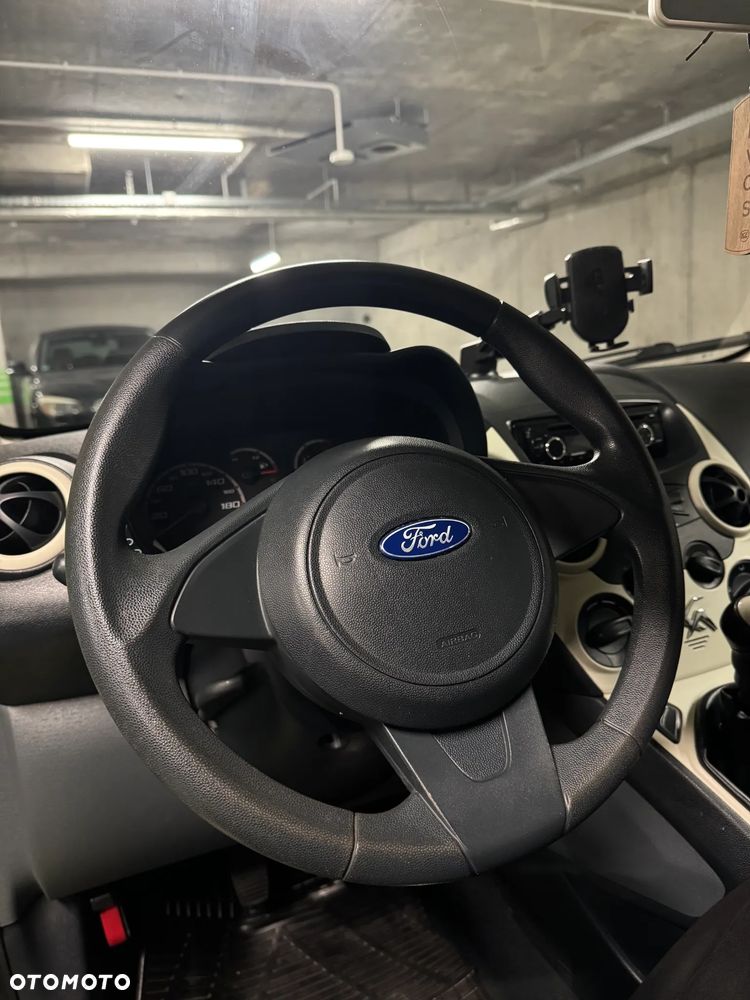 Ford KA - 12
