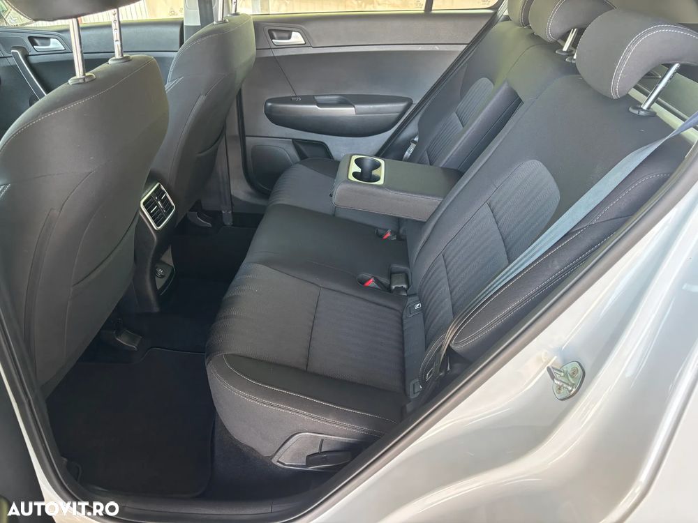 Kia Sportage - 33