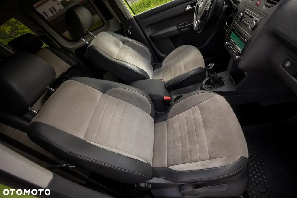 Volkswagen Caddy 1.6 (7-Si.) Edition 30 - 23