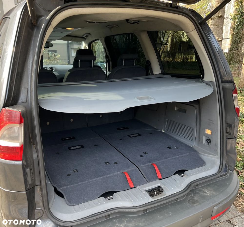 Ford Galaxy 2.0 TDCi Gold X - 28