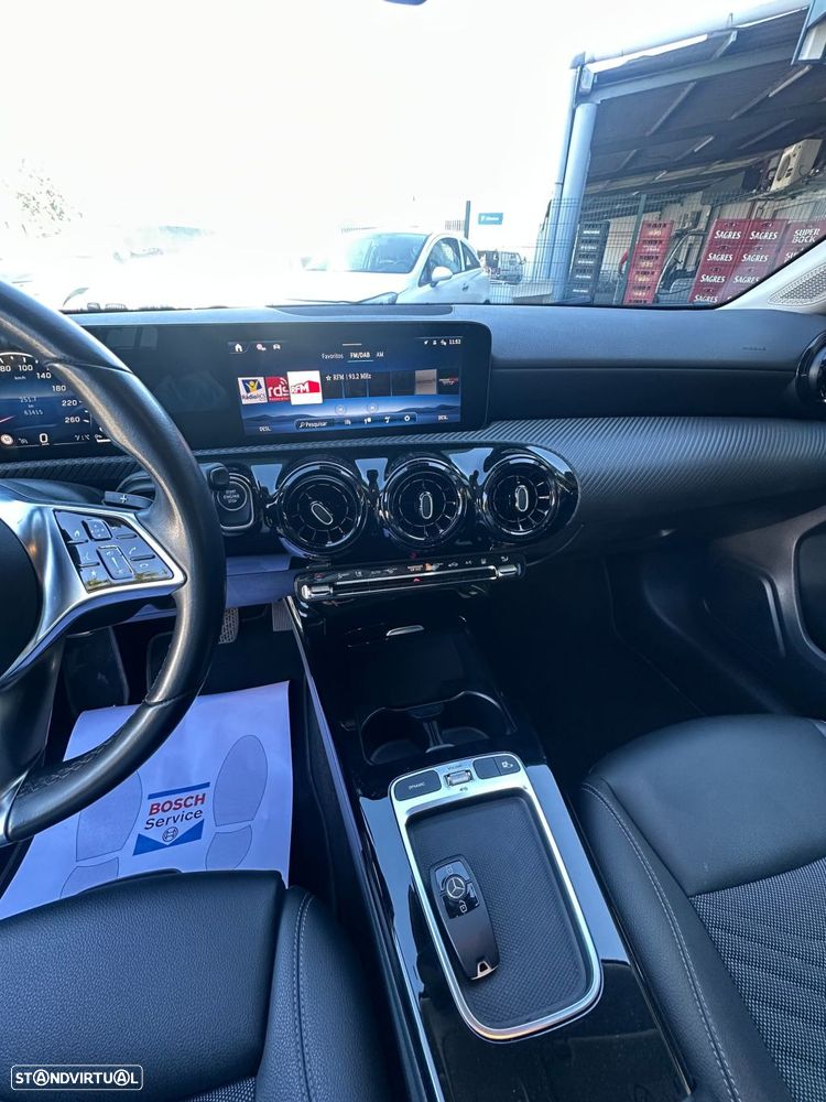 Mercedes-Benz A 250 e - 10