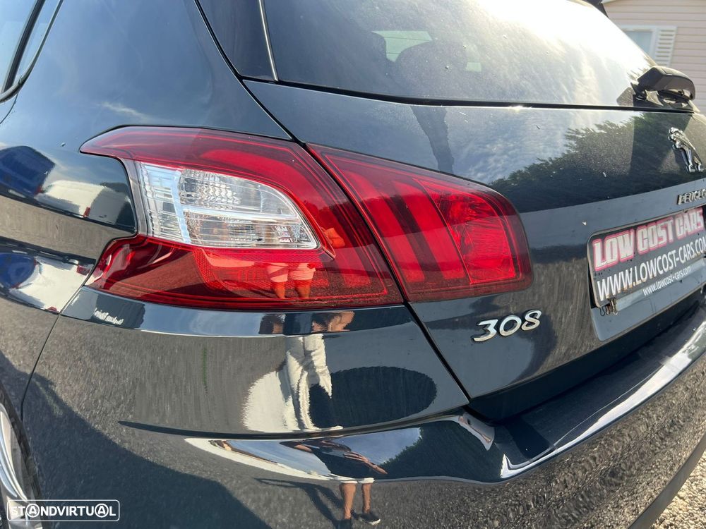 Peugeot 308 1.2 PureTech Access - 24