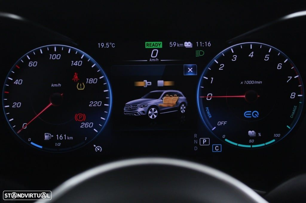 Mercedes-Benz GLC 300 e 4Matic - 27