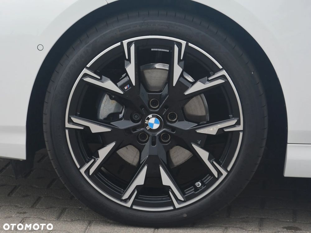 BMW Seria 1 120 mHEV - 5