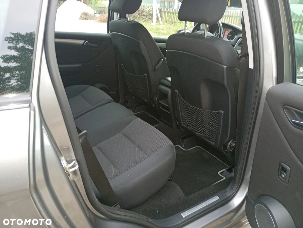 Mercedes-Benz Klasa B 150 Special Edition - 28