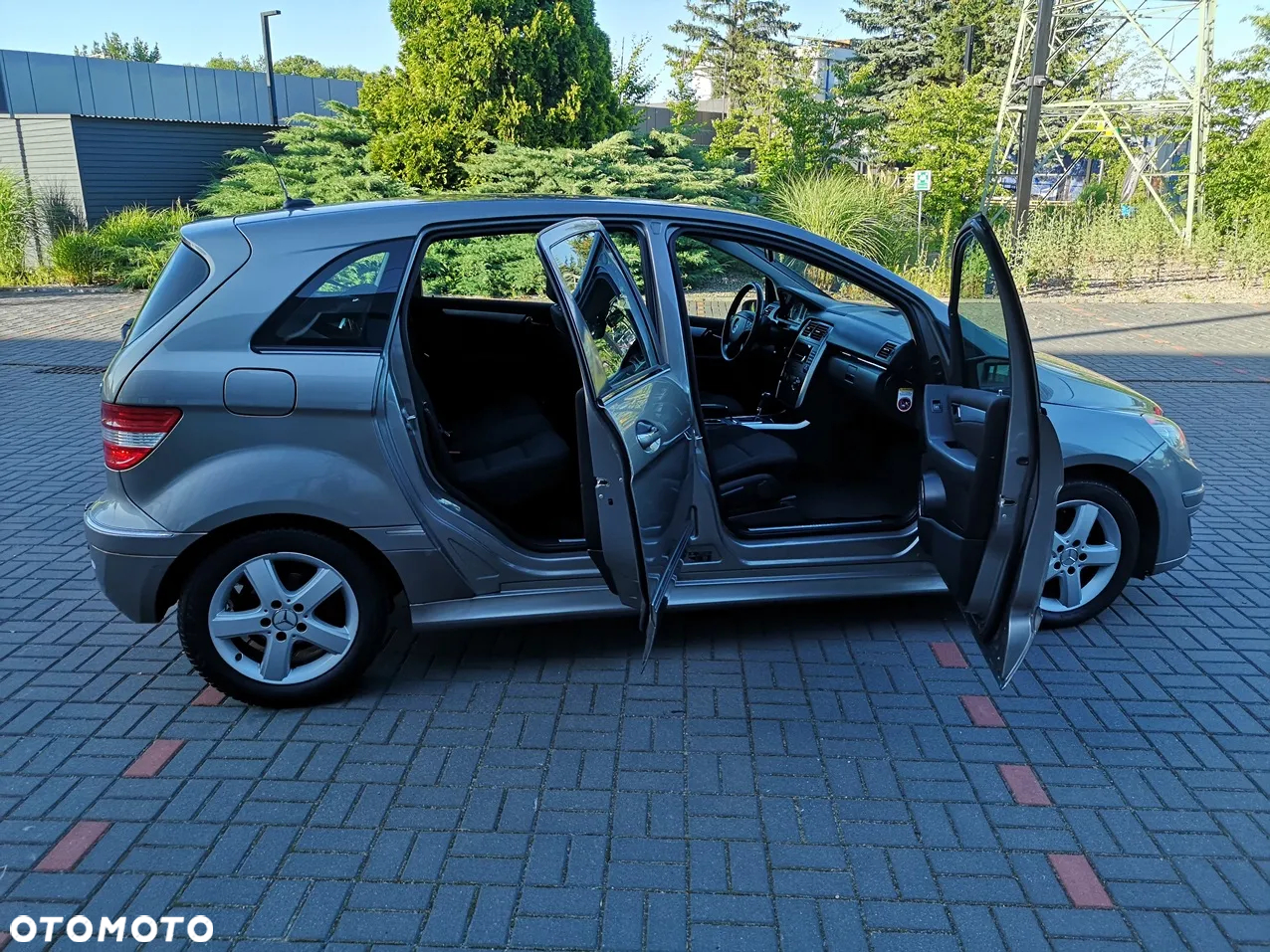 Mercedes-Benz Klasa B 200 CDI Autotronic Special Edition - 10
