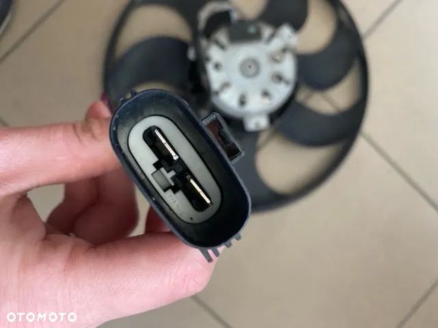 WENTYLATOR CHŁODNICY FORD TRANSIT MK8 - 3