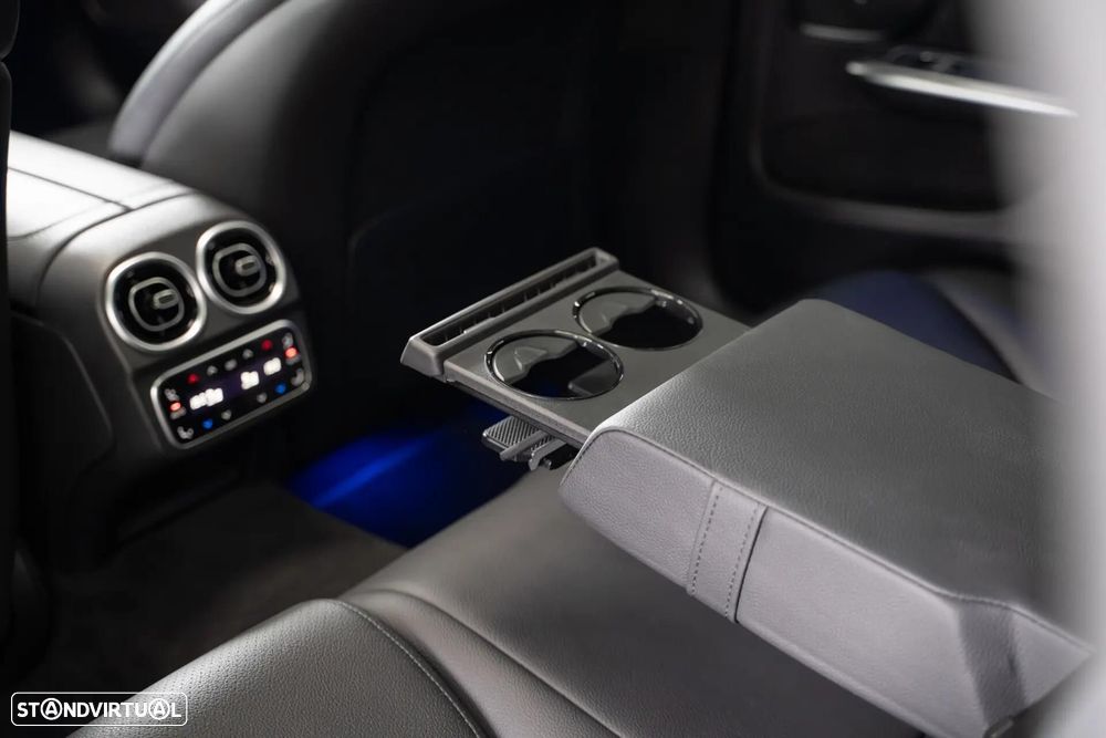 Mercedes-Benz C 300 e AMG Line - 50