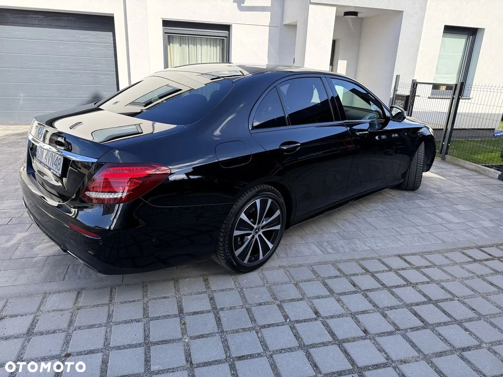 Mercedes-Benz Klasa E 300 AMG - 3