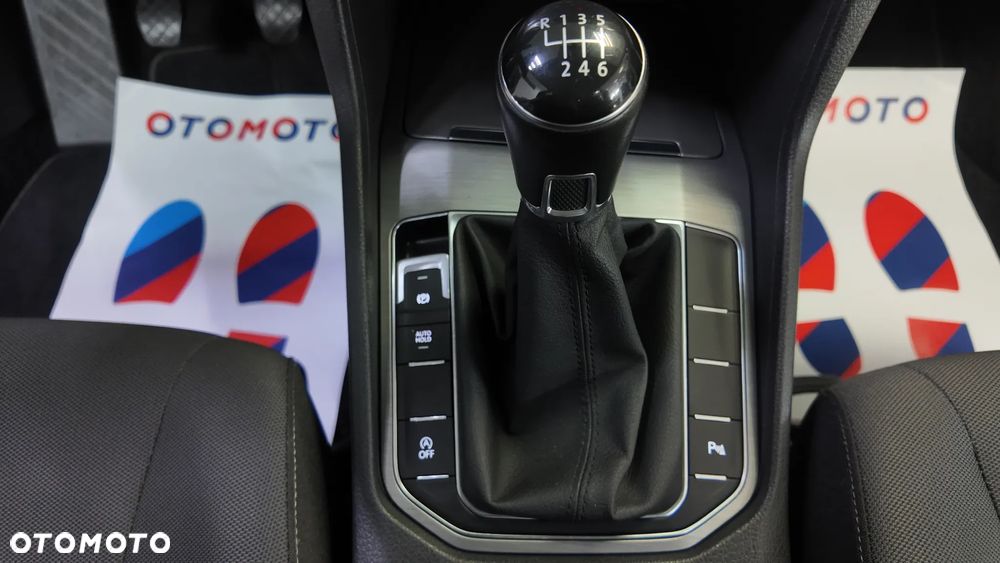 Volkswagen Golf Sportsvan 2.0 TDI (BlueMotion Technology) Comfortline - 27