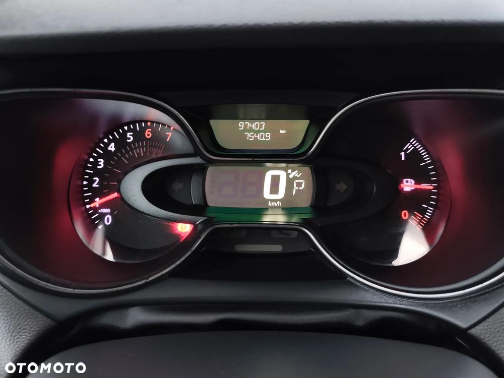 Renault Captur ENERGY TCe 120 EDC Intens - 24