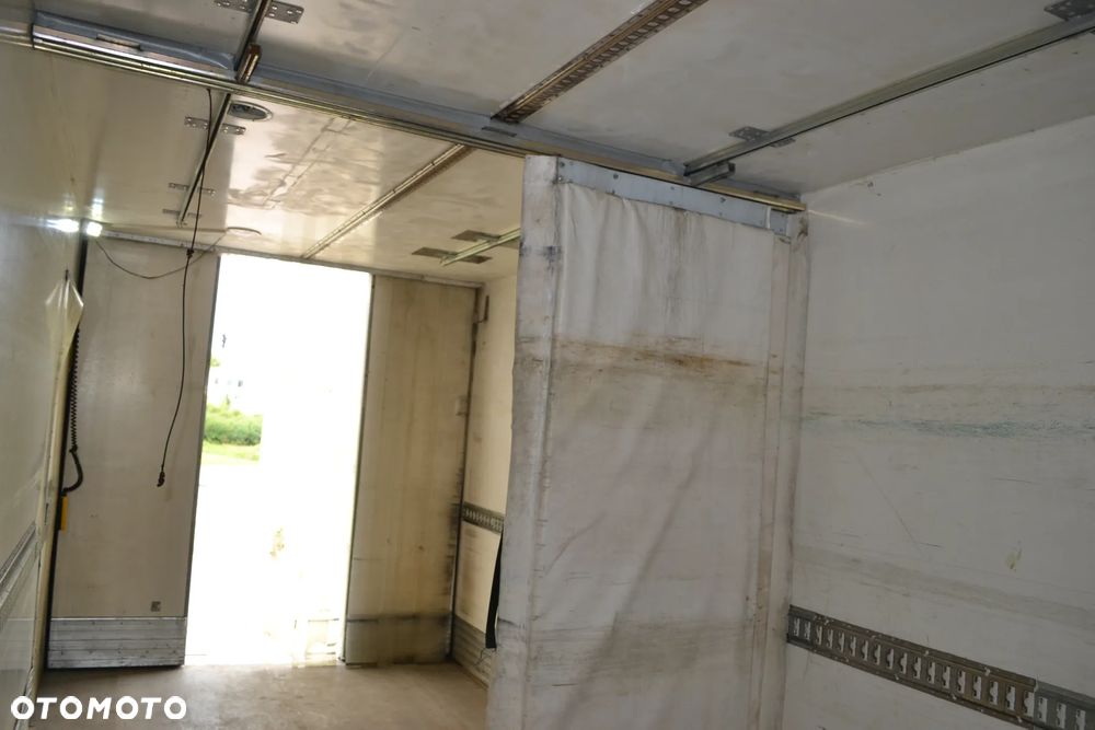 Mercedes-Benz ATEGO 1222 CHŁODNIA AGREGAT CARRIER SUPRA 950Mt WINDA BAR 1.5 t - 6