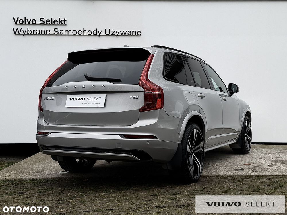 Volvo XC 90 - 7