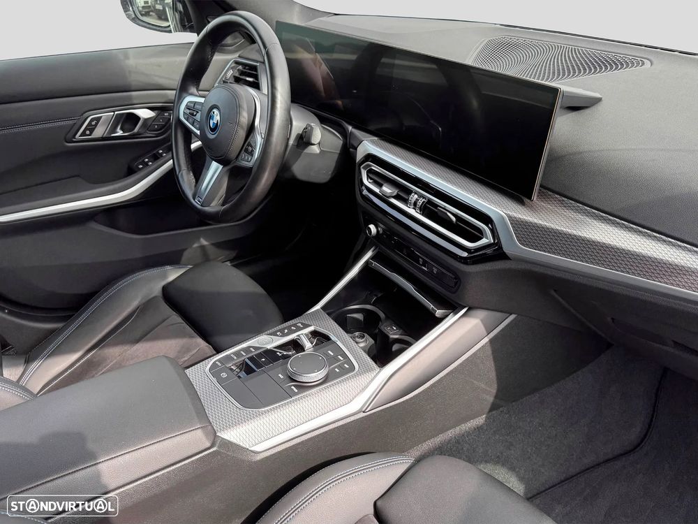 BMW 330 e Pack M Auto - 12