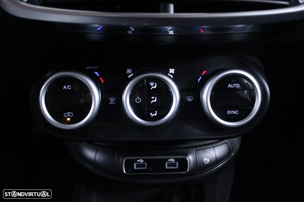 Fiat 500X 1.3 MJ City Cross - 29