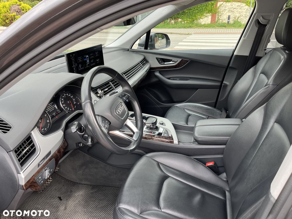 Audi Q7 - 15