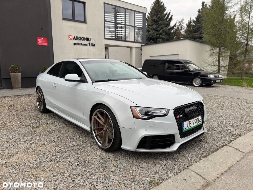 Audi RS5 Coupé Standard - 2