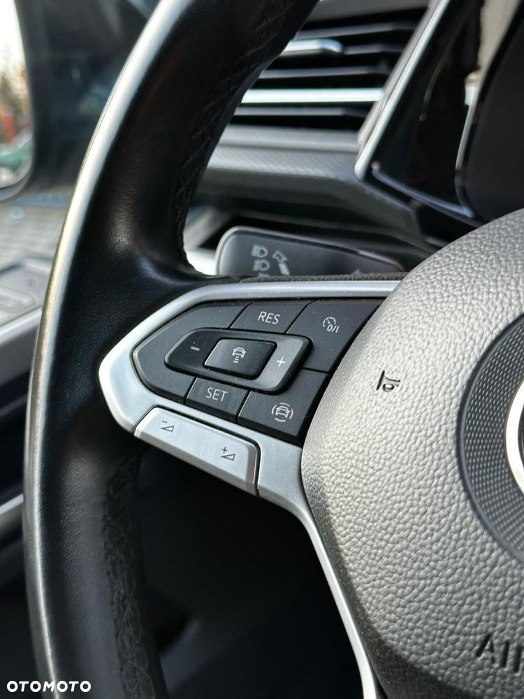 Volkswagen California - 13