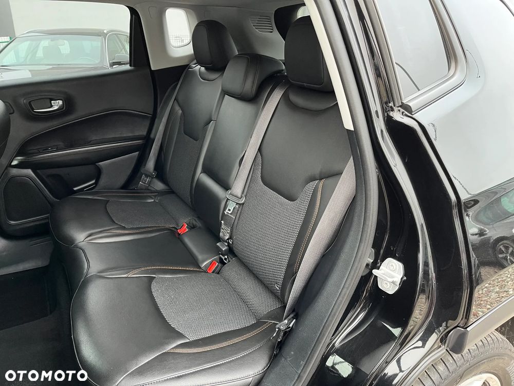 Jeep Compass 1.4 MultiAir Active Drive Automatik Limited - 33