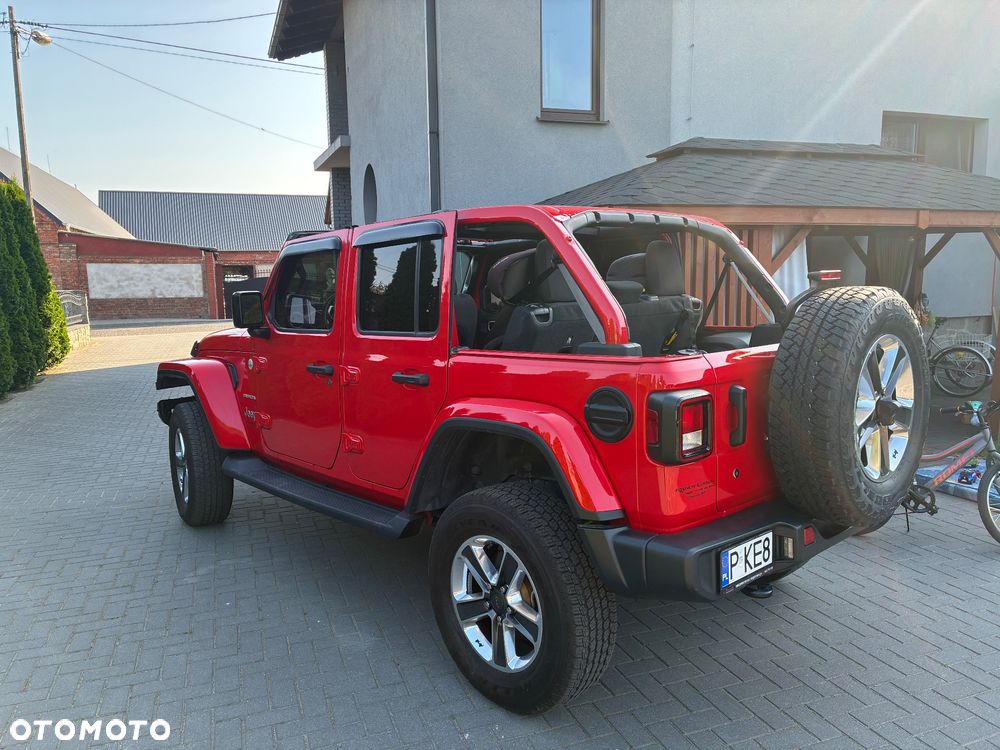 Jeep Wrangler Unlimited GME 2.0 Turbo Sahara - 35