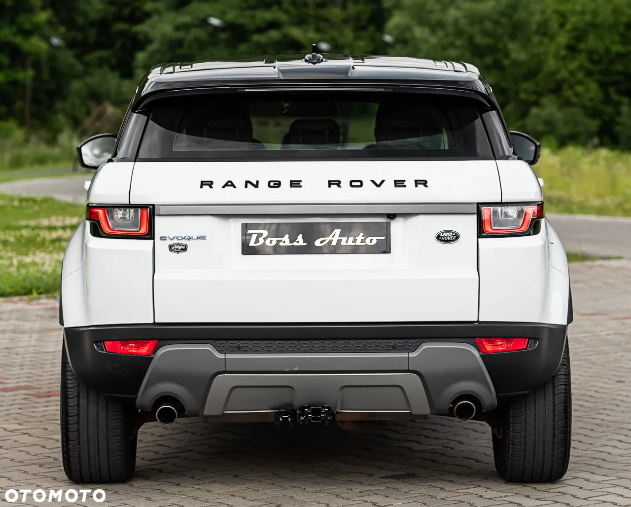Land Rover Range Rover Evoque 2.0 D150 R-Dynamic - 11