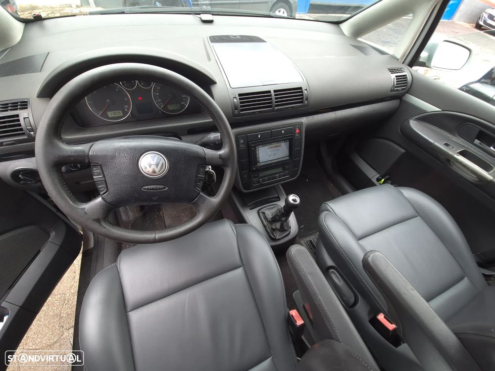 VW Sharan 1.9 TDi 4Motion Comfortline - 9