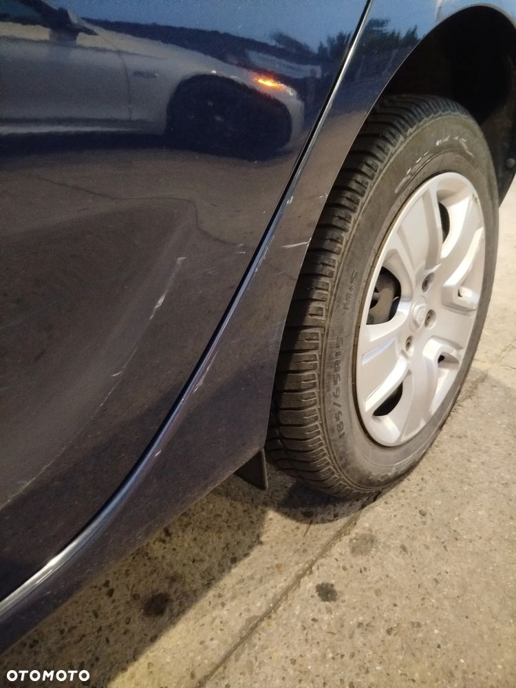 Dacia Sandero - 7