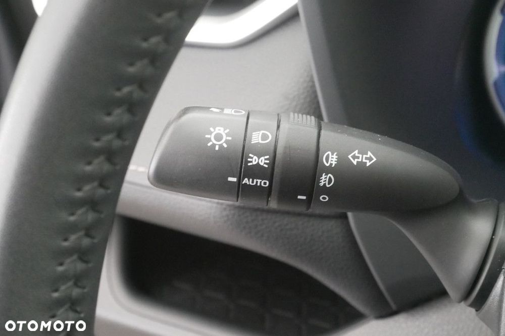 Toyota RAV4 - 26