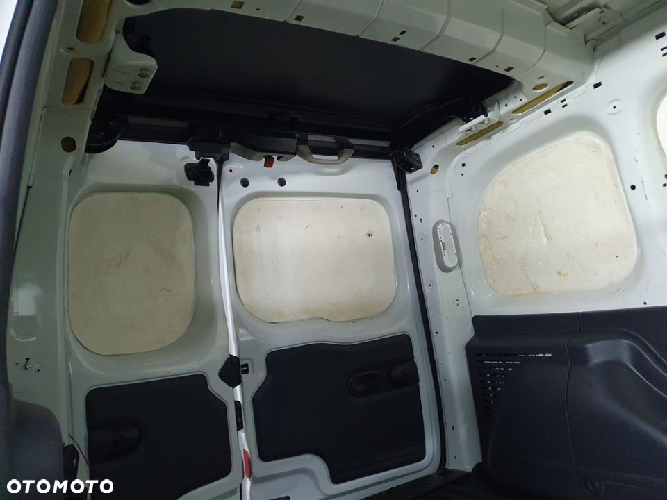 Renault KANGOO - 21