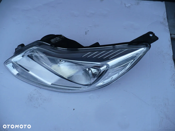 FOCUS III MK3 09-15 LAMPA LEWA BM51-13W030-NA JASNA ORYGI.EU