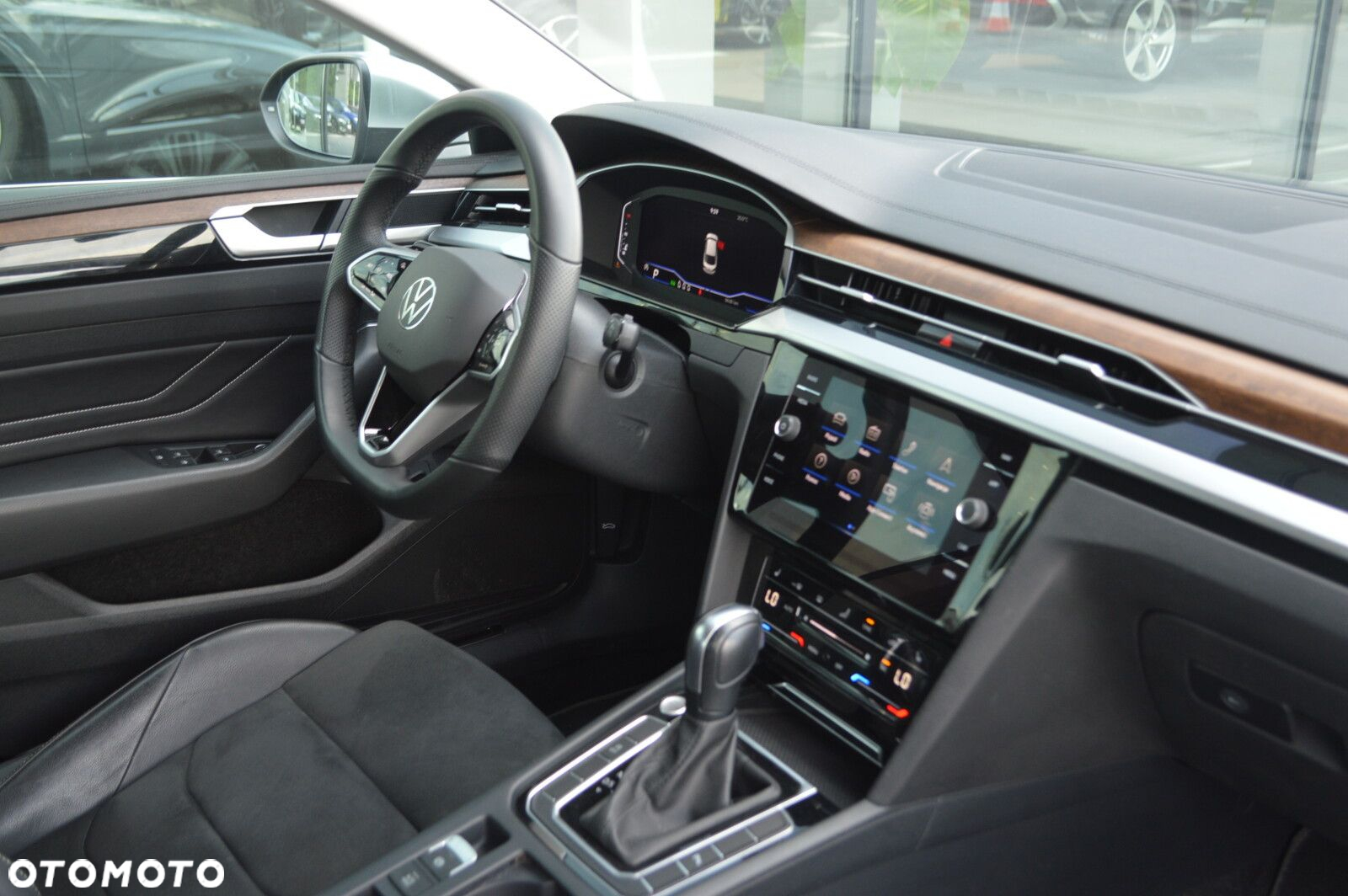 Volkswagen Arteon 2.0 TSI Elegance DSG - 26