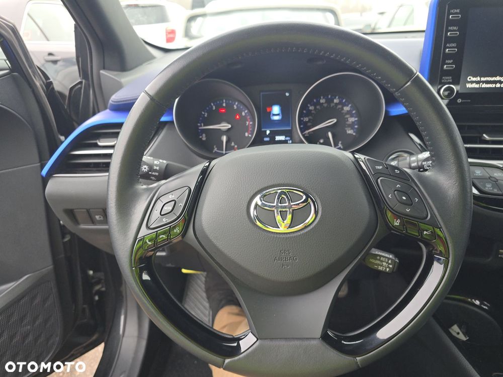 Toyota C-HR - 9