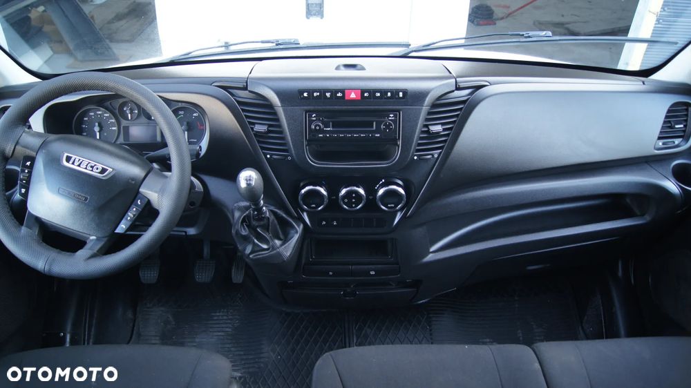 Iveco Daily - 16