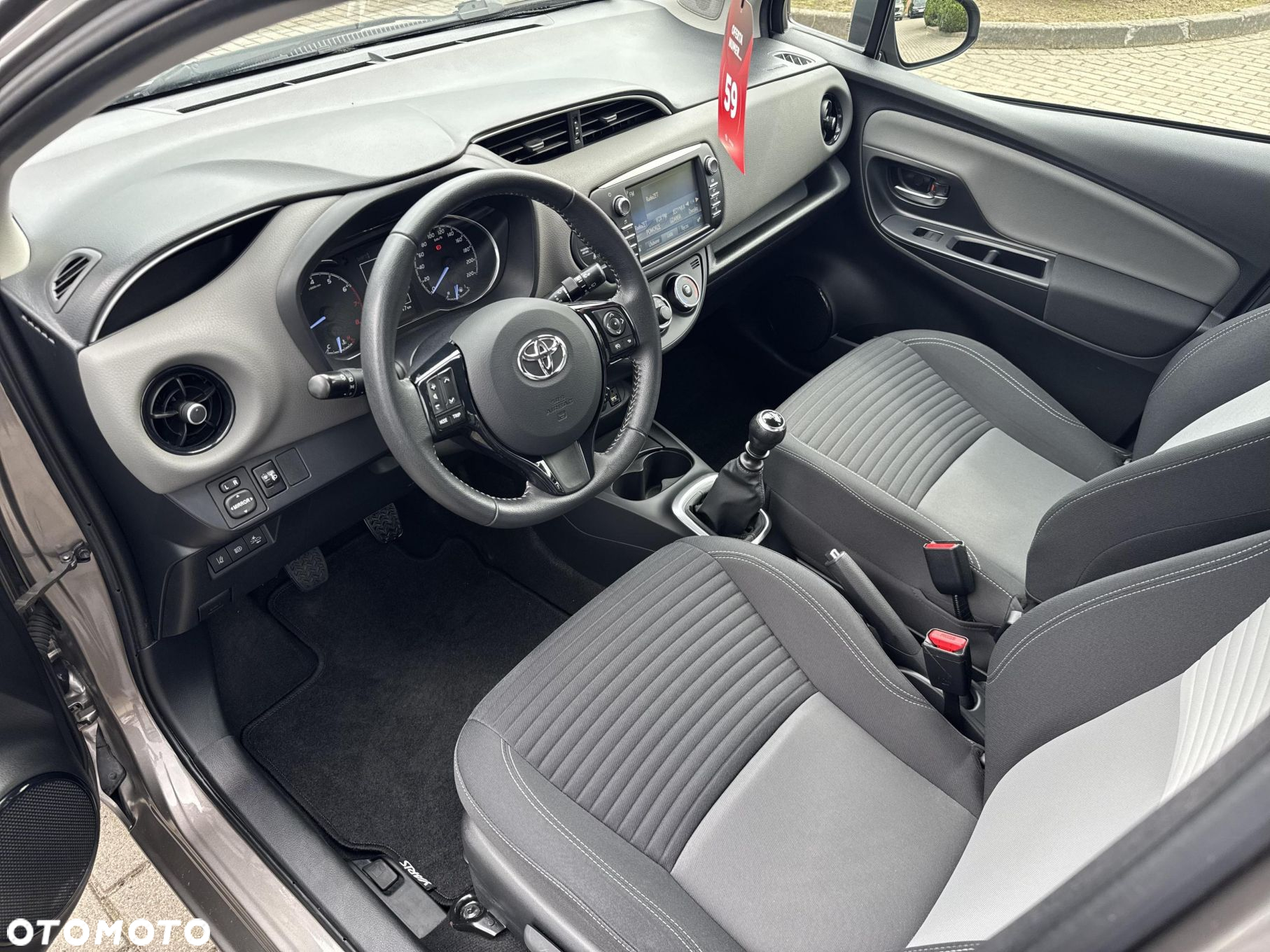 Toyota Yaris - 9